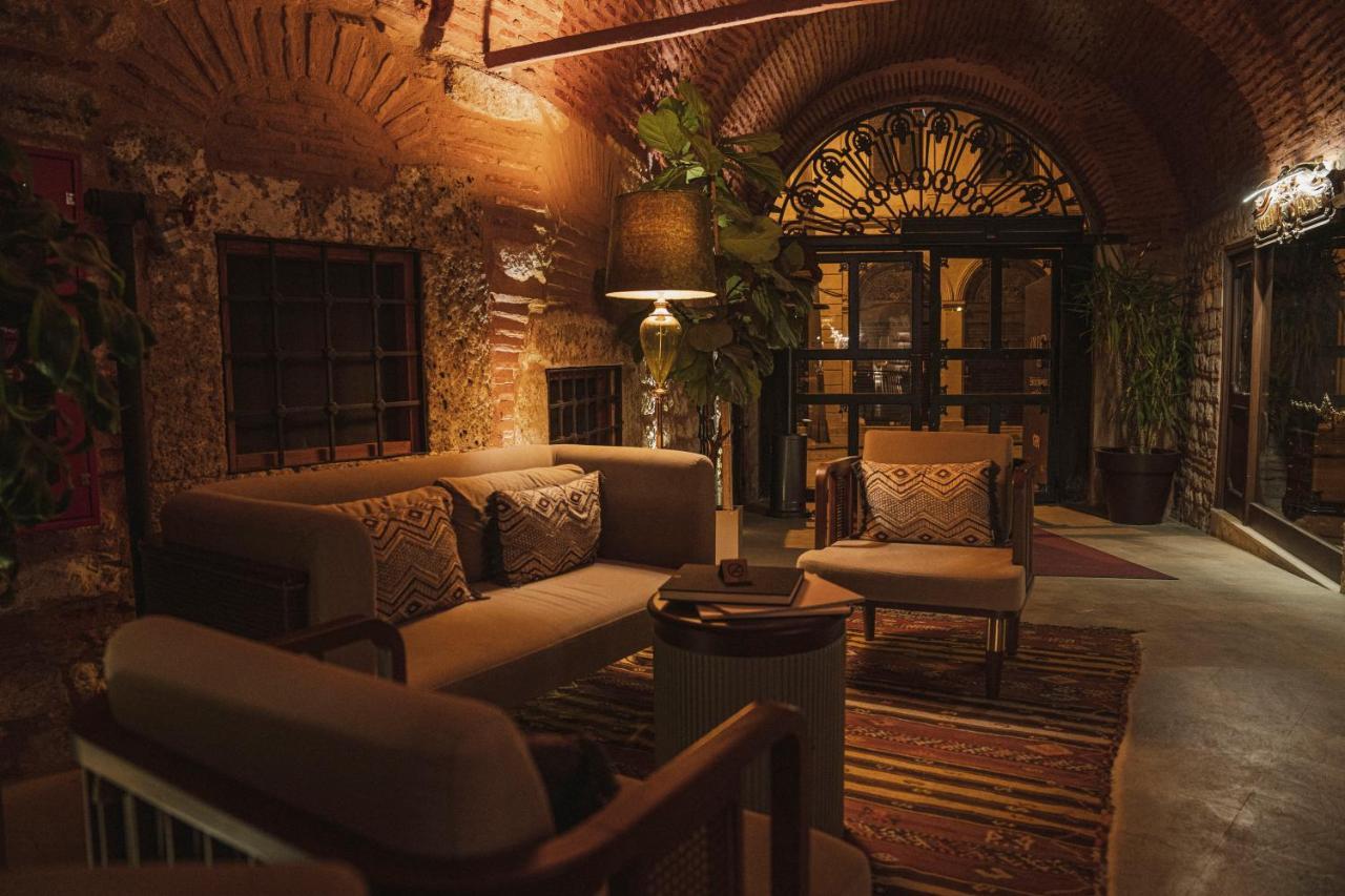Han 1772 Hotel Istanbul Exteriör bild Interior of the hotel